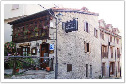 Hotel Peña Castil - Sotres - Cabrales (Asturias)